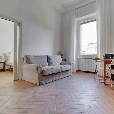 Apartament And St. Angelo 5 *